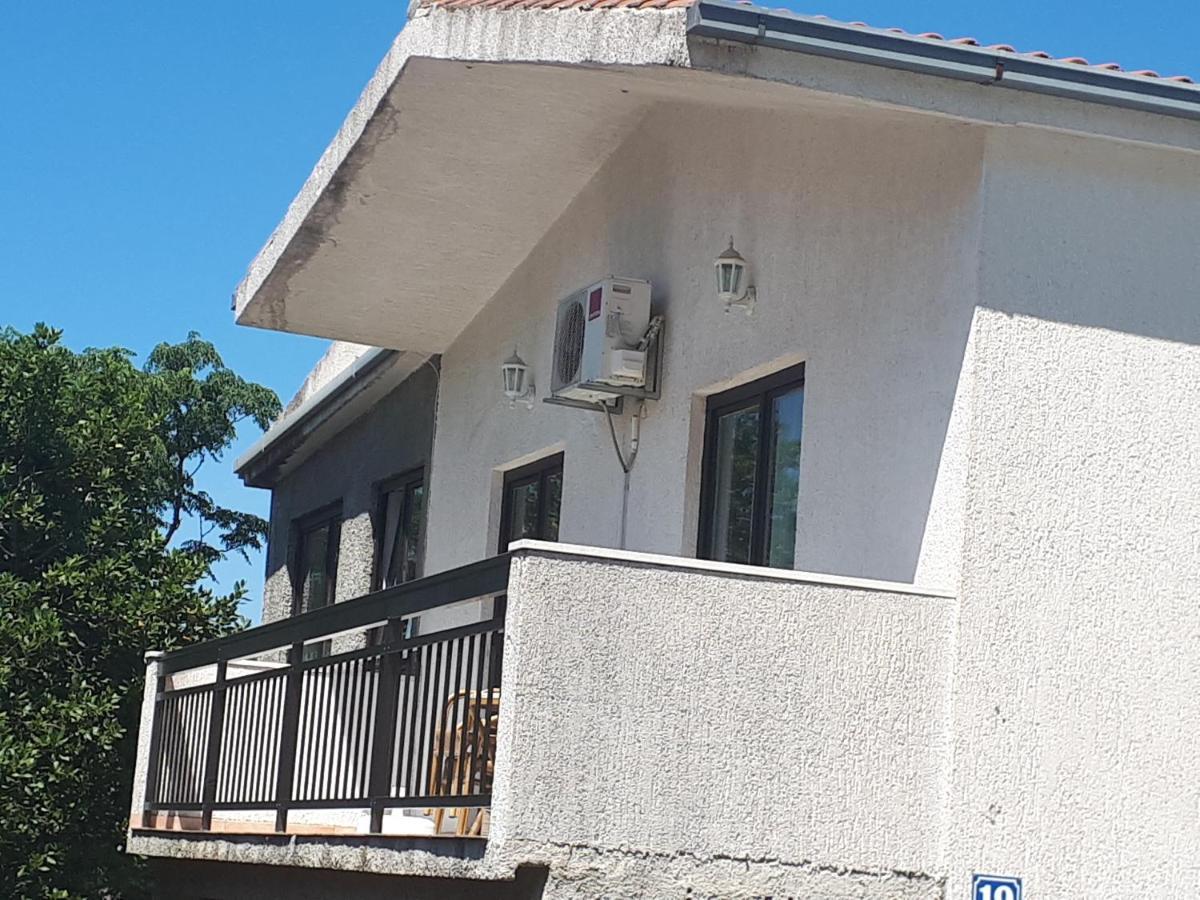 Apartman Emilio Башка-Вода Экстерьер фото